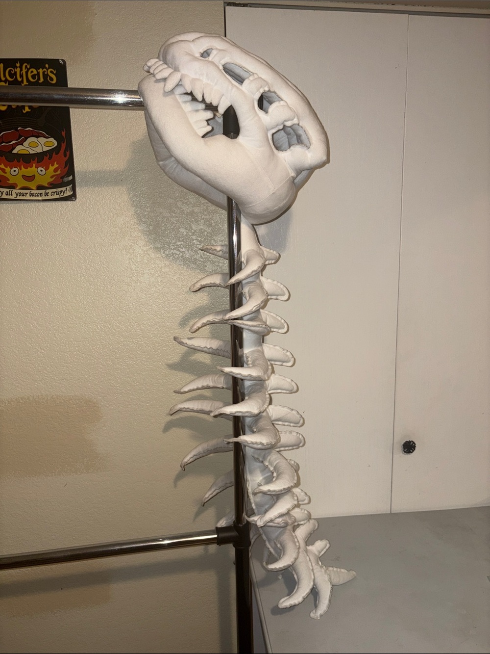Dino ๐ฆ head piece